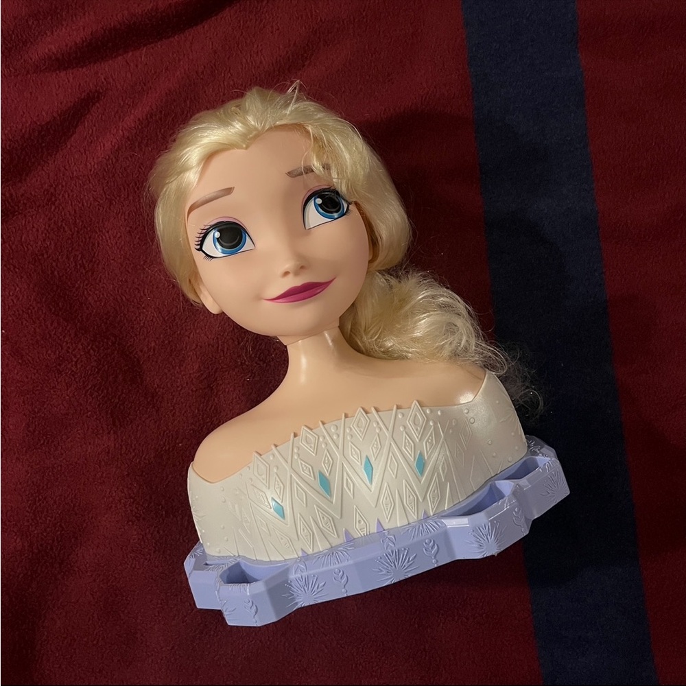 Disney Frozen Elsa the Snow Queen Styling Head
